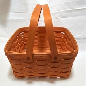 Longaberger Vintage Cake Basket with Riser and Plastic Protector